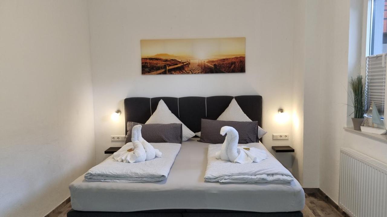 Pension Likedeeler Suite Sir Henry Morgan Боркум Екстериор снимка